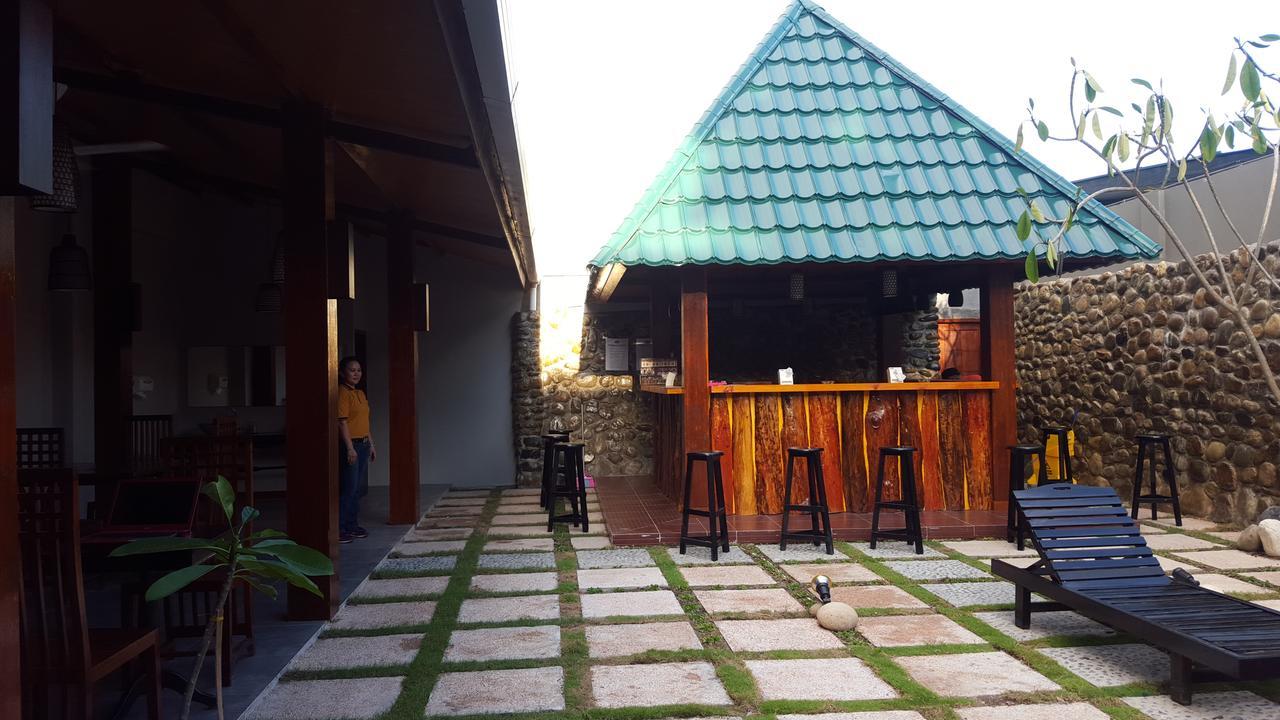 Grand Tembaga Hotel Timika Exterior foto